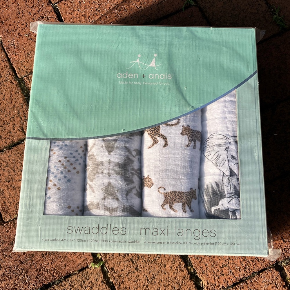 Aden + Anais Hear Me Roar Animal Print Swaddles (4 Pack)